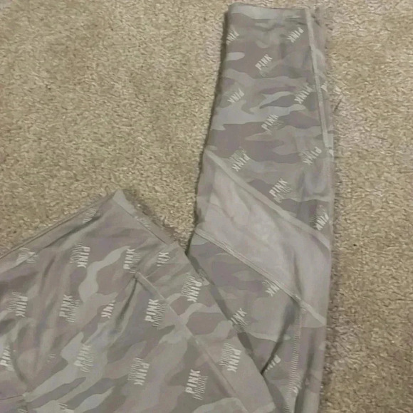 PINK Victoria’s Secret NWOT BEIGE & CAMO ACTIVE WORKOUT PANTS-Size Large - Picture 10 of 11